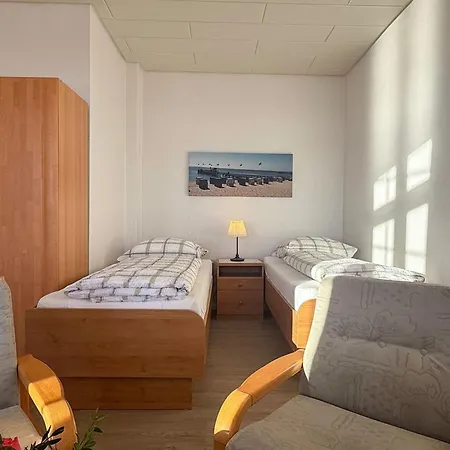 Gaestehaus-gorch-fock-wohnung-3-mit-direktem-meerblick 아파트